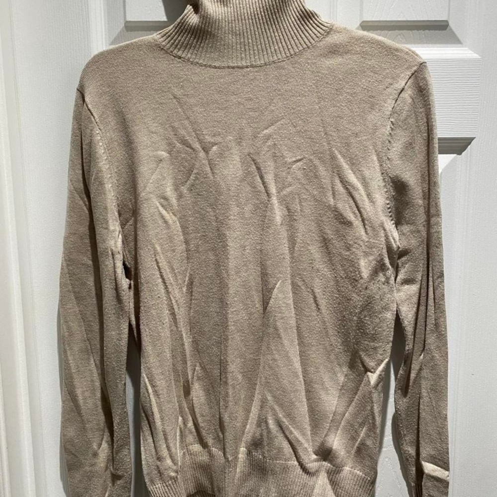 Merona Cream Turtleneck Sweater Large‎